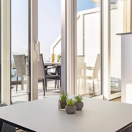 Appartamento Luxus-Penthauswohnung Mit Seeblick Wendtorf